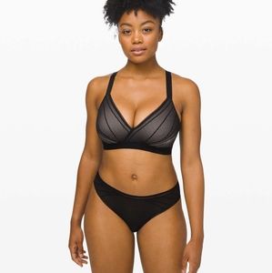 💕BNWT Lululemon bra!!💕